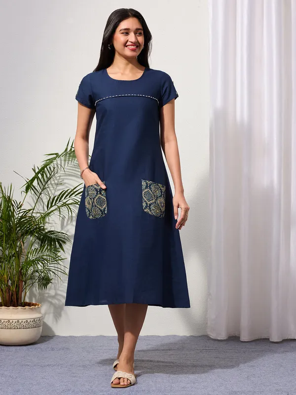 Navy_Blue_Cotton_Linen_Dress_with_Ajrakh_Printed_Pockets