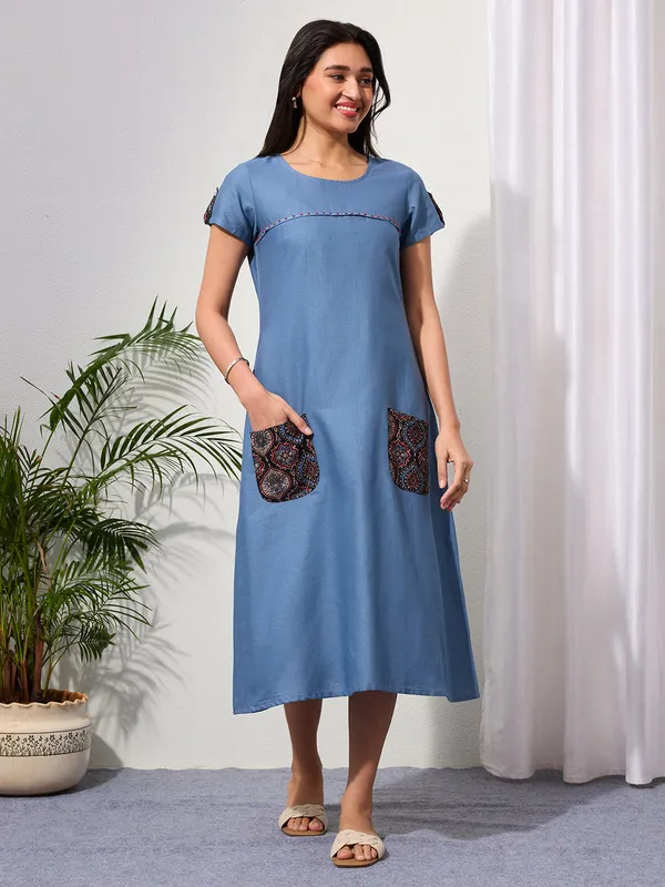 Dusty_Blue_Cotton_Linen_Dress_with_Ajrakh_Printed_Pockets