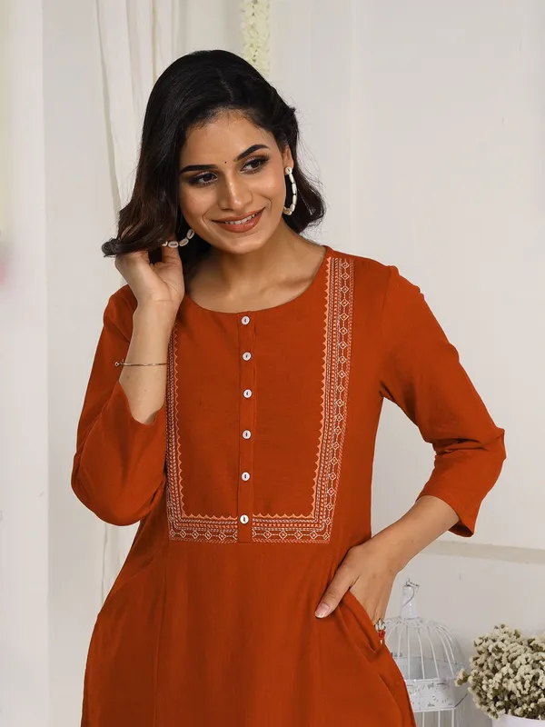 Rust_Embroidered_Straight_Fit_Kurta