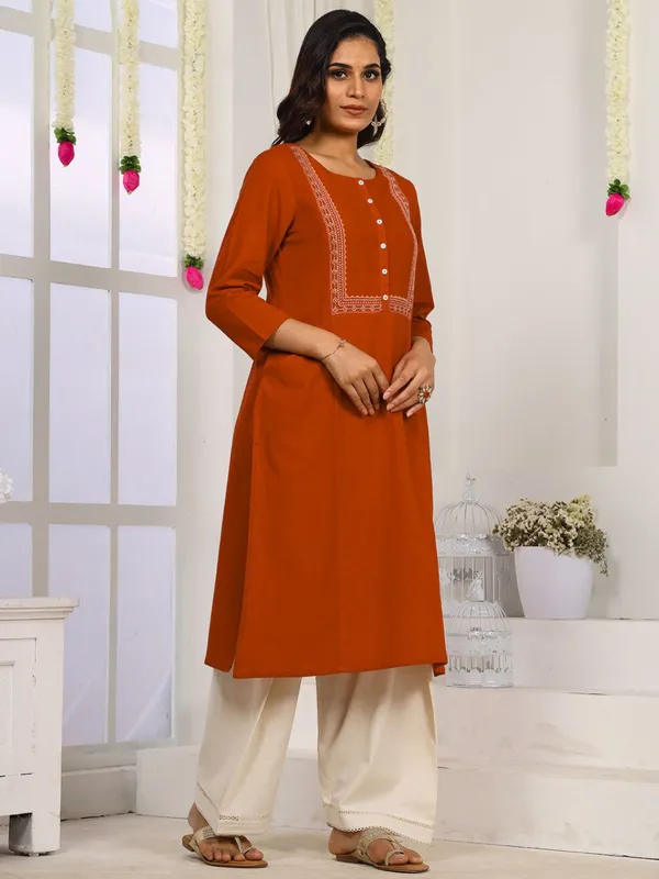 Rust_Embroidered_Straight_Fit_Kurta