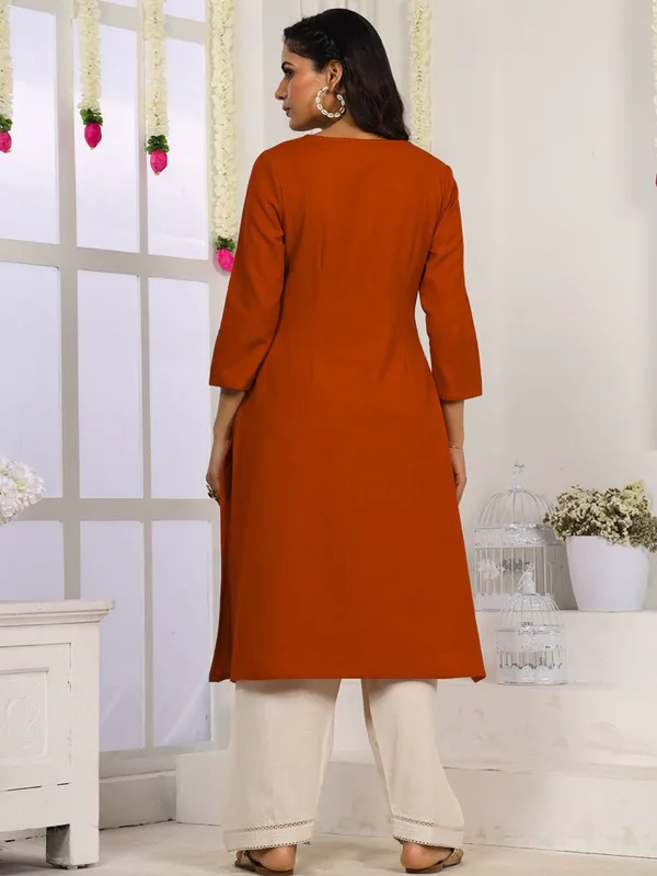 Rust_Embroidered_Straight_Fit_Kurta