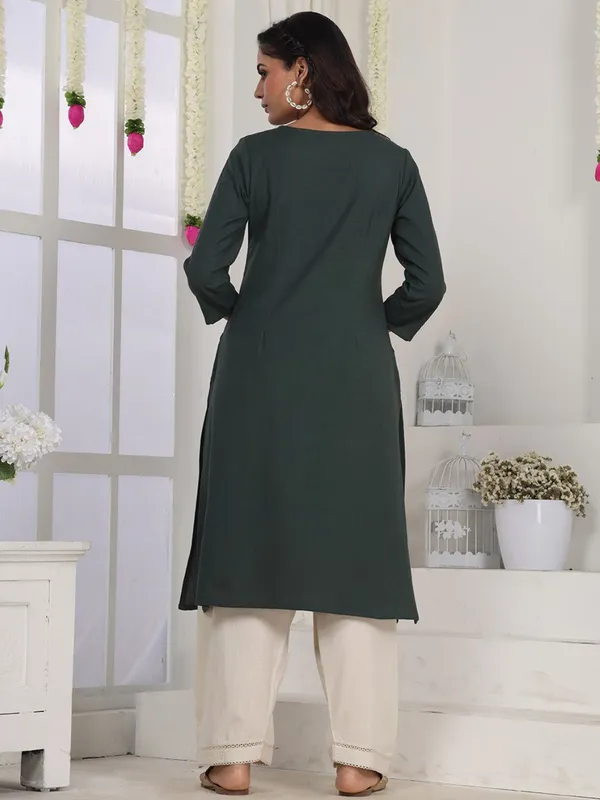 Royal_Green_Embroidered_Straight_Fit_Kurta