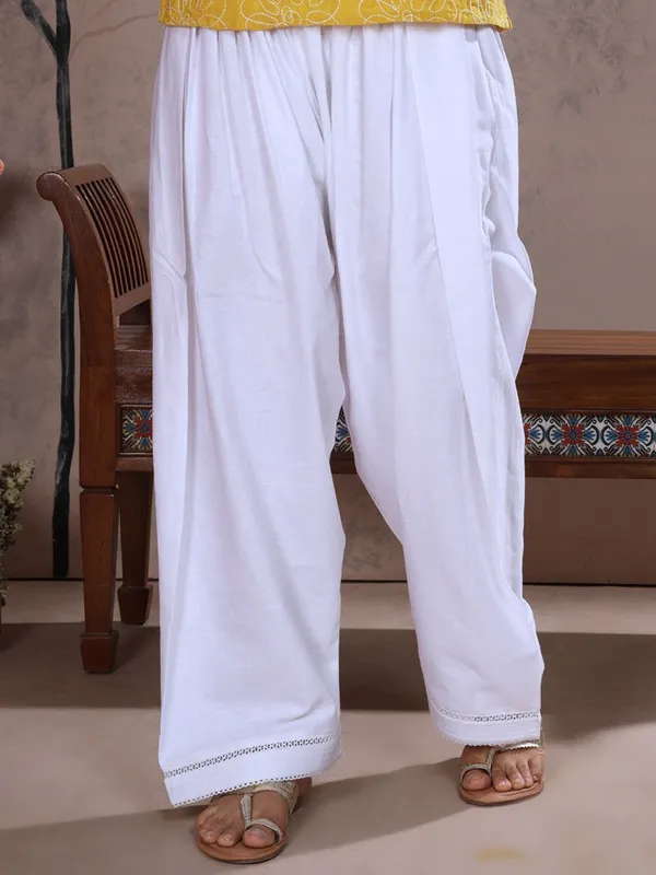 White_Farshi_Salwar_with_Elasticated_Waist_&_Lace_Detail