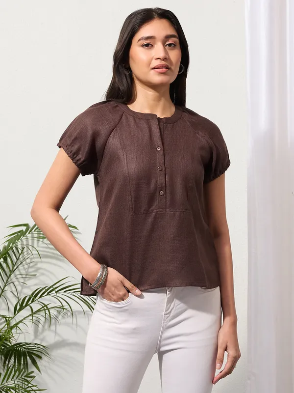 Espresso_Brown_Solid_Design_Button-Placket_Regular_Top