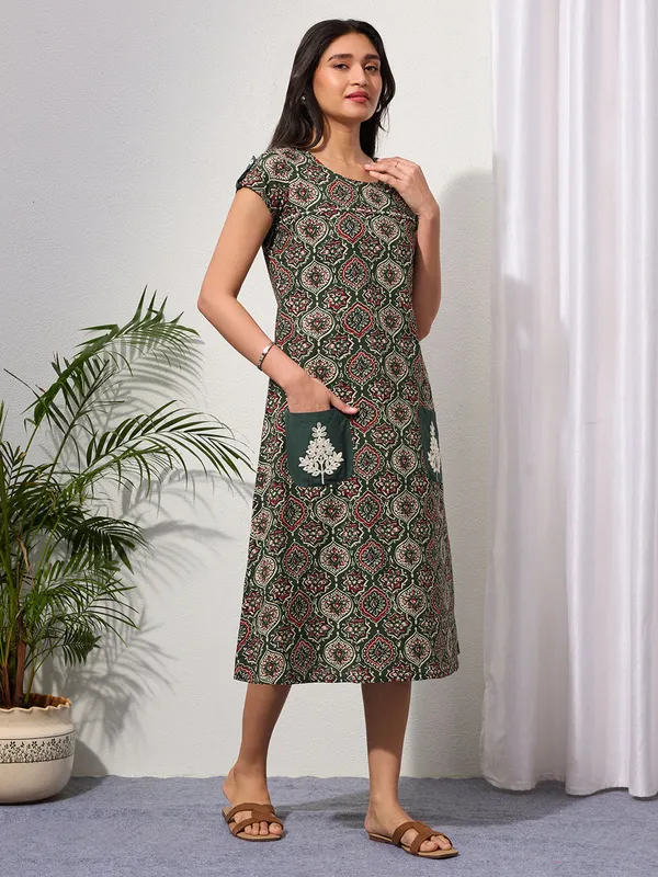 Clover_Green_Ethnic_Motifs_Midi_Dress_with_Embroidered_Patch_Pockets_&_Shoulder_Tabs