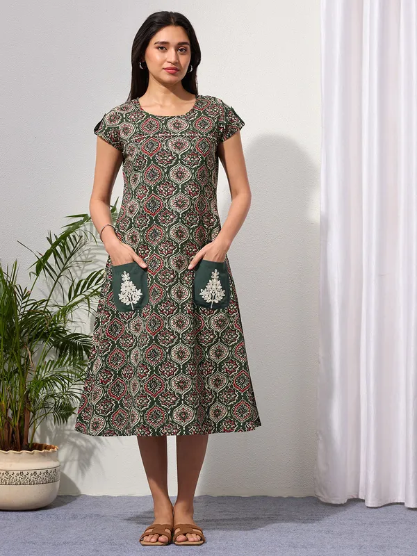 Clover_Green_Ethnic_Motifs_Midi_Dress_with_Embroidered_Patch_Pockets_&_Shoulder_Tabs