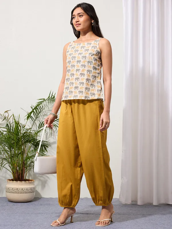 Mustard_Cotton_Linen_Piping_Hem_Palazzo_with_Pocket