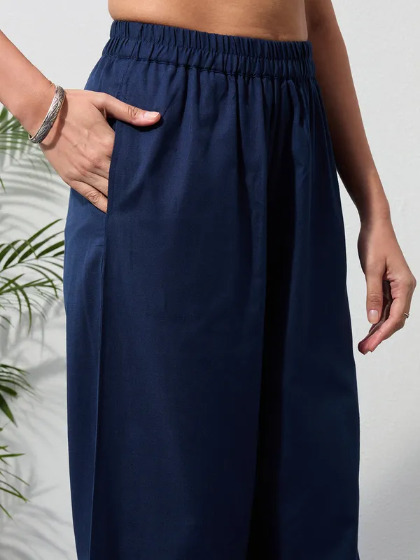 Navy_Blue_Cotton_Linen_Piping_Hem_Palazzo_with_Pocket