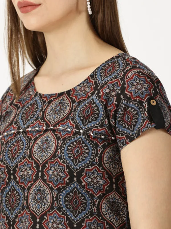 Black_Ethnic_Motifs_Midi_Dress_with_Embroidered_Patch_Pockets_&_Shoulder_Tabs