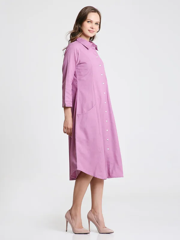 Mauve_Solid_Midi_Shirt_Dress_with_Pockets