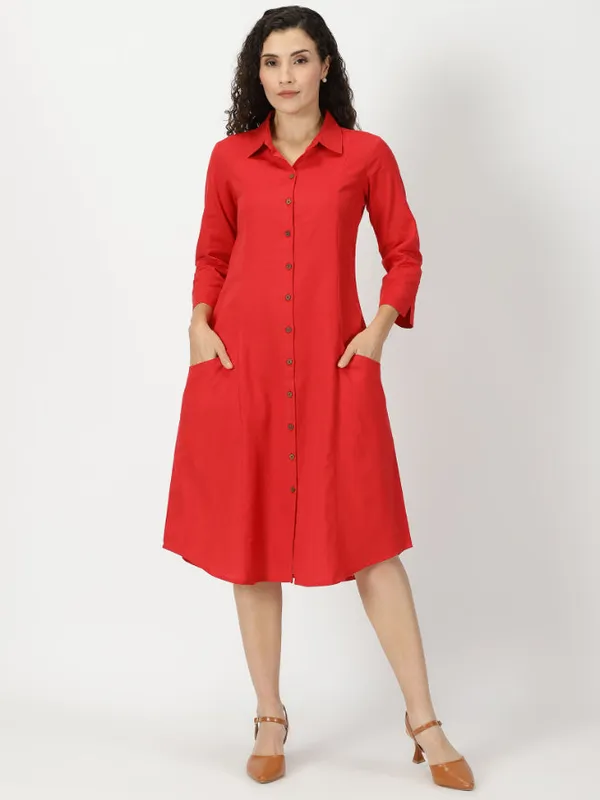 Red_Solid_Midi_Shirt_Dress_with_pockets