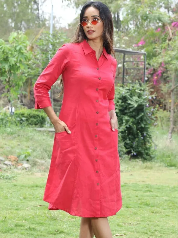 Red_Solid_Midi_Shirt_Dress_with_pockets