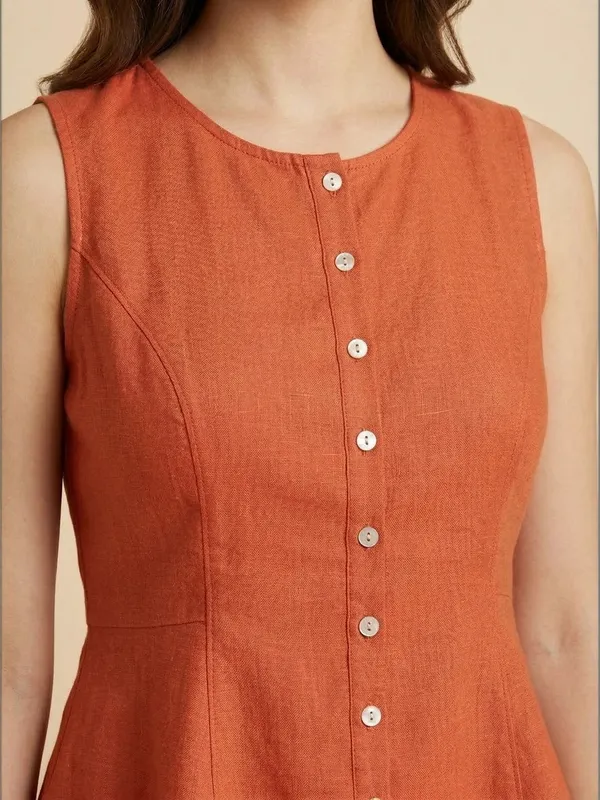 Rust_Cotton_Flax_Panelled_A-Line_Top_with_Button-Down_Placket