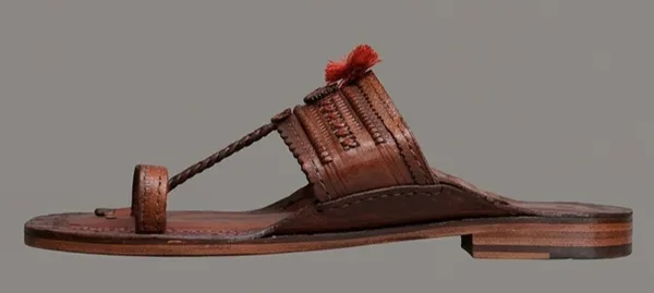 Brown_Leather_Ethnic_Sandals_for_Men