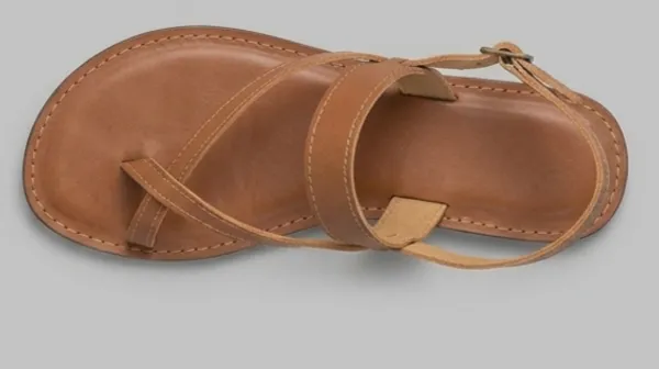 Brown_Flat_Sandals_for_Woman