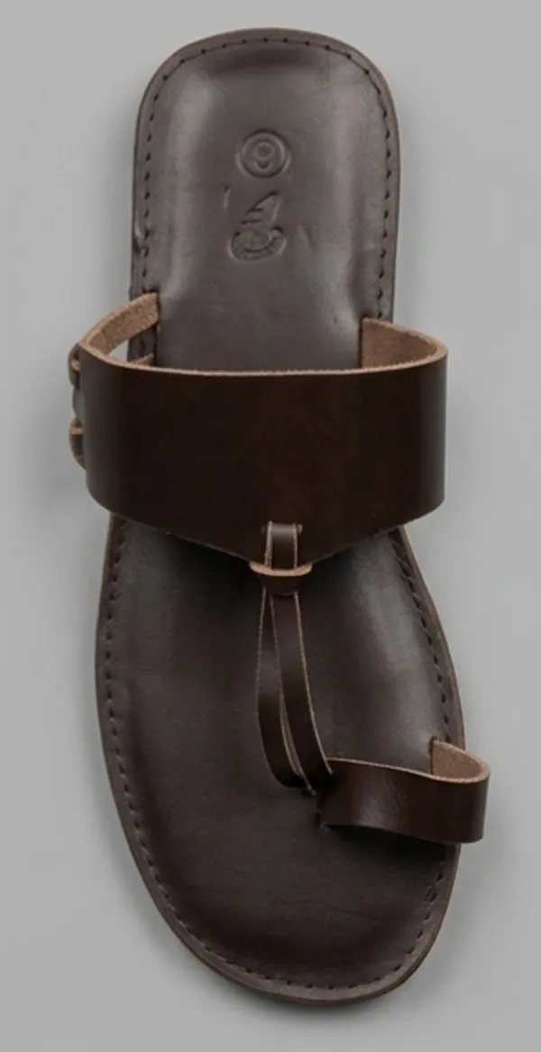 Brown_Leather_Kolhapuri_Sandals_for_Woman