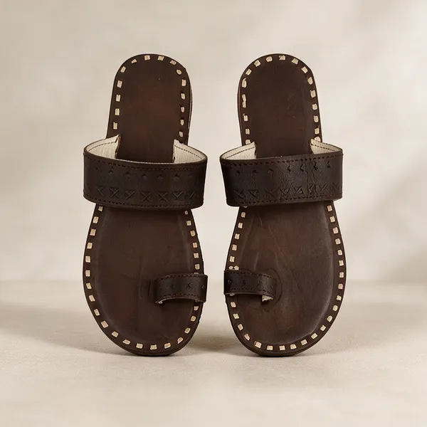 Brown_Textured_Flat_Sandals__For_Unisex