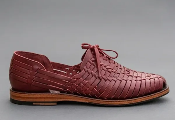 Burgundy_Woven_Lace-Up_Casual_Shoes_for_Men