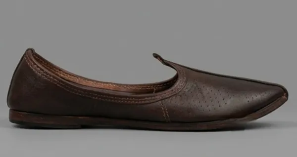 Brown_Pointed_Toe_Jutti_for_Men