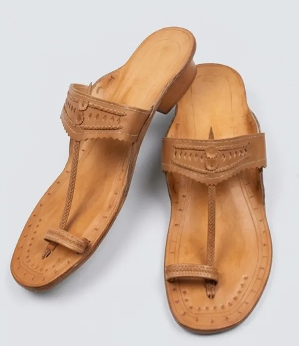 Tan_Embellished_Heeled_Kolhapuri_Sandals_for_Woman