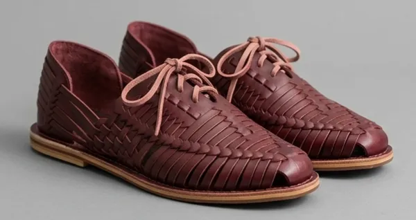 Burgundy_Woven_Lace-Up_Casual_Shoes_for_Men