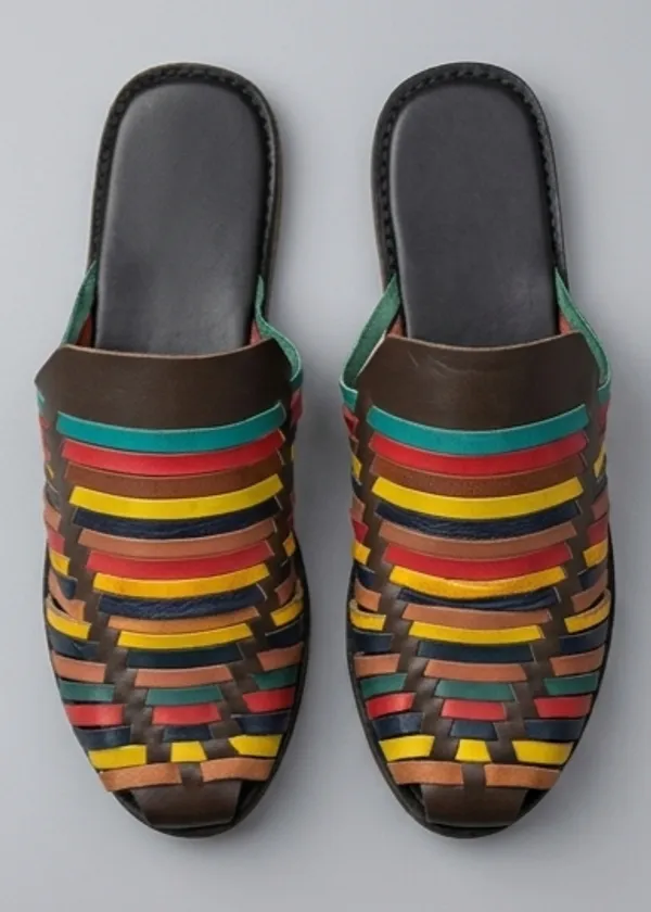 Multicolor_Woven_Flat_Sandals_for_Woman