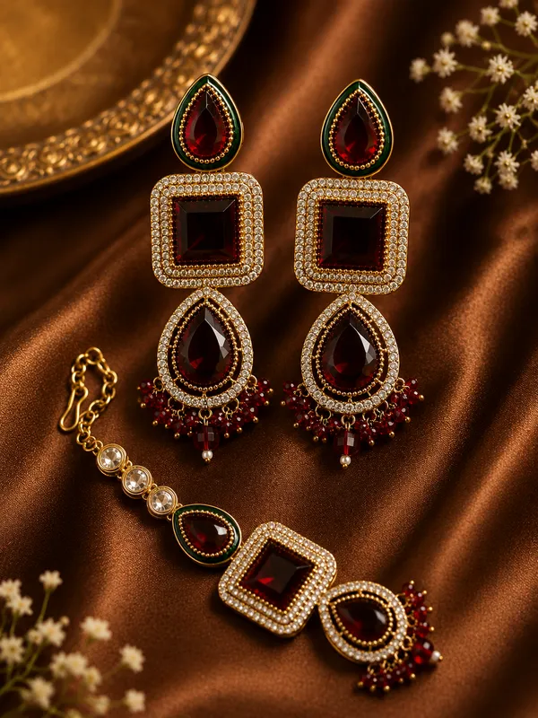 Red_Gold_Alloy_Stone_Embellished_Jewellery_Set_For_Women