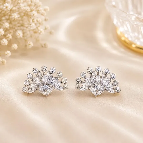 American_diamond__Studs