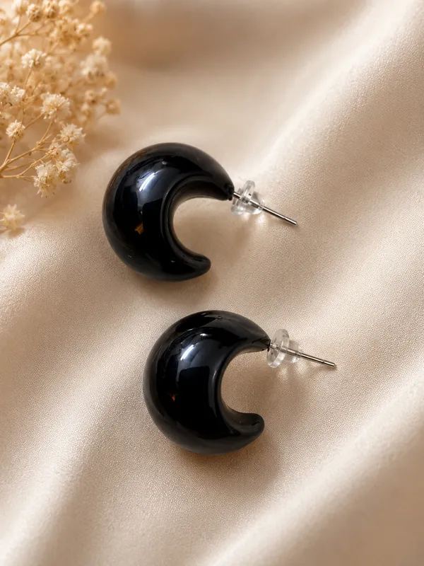 Black_Plastic_Crescent_Stud_Earrings_For_Women_Pack_Of_3