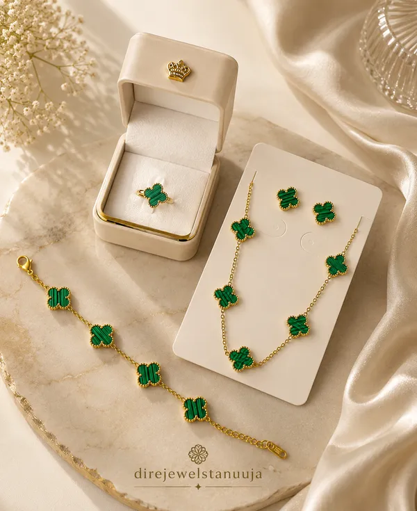 Clove_pendent_set