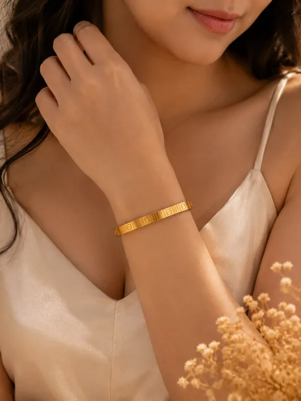 Gold_Anti_Tarnish_Engraved_Cuff_Bracelet_For_Women_Pack_Of_2