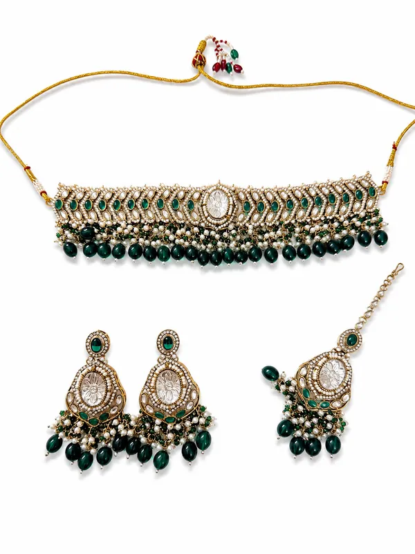 Green_Alloy_Pearl_Choker_Jewellery_Set_For_Women