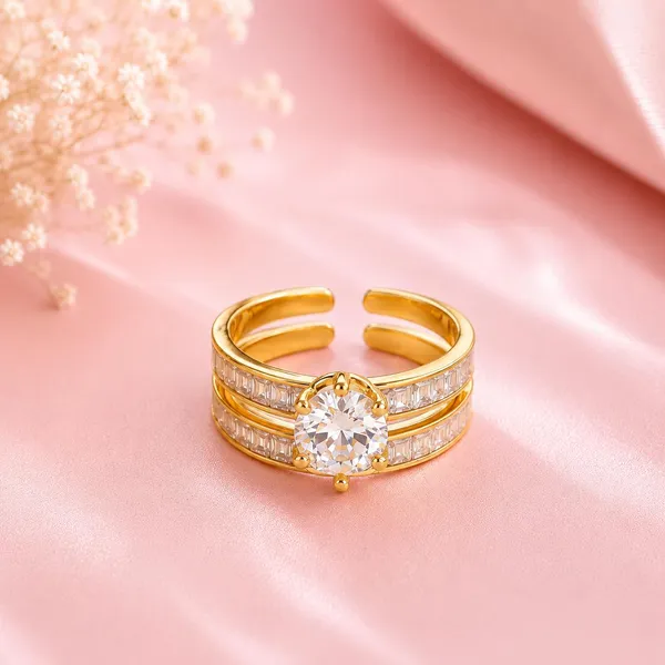 Ring_with_band_