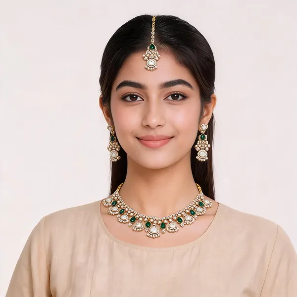 Green_Alloy_Stone_Jewellery_Set_For_Women