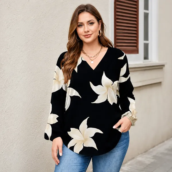 Black_Cotton_Relaxed_Fit_Floral_Print_Top_For_Women