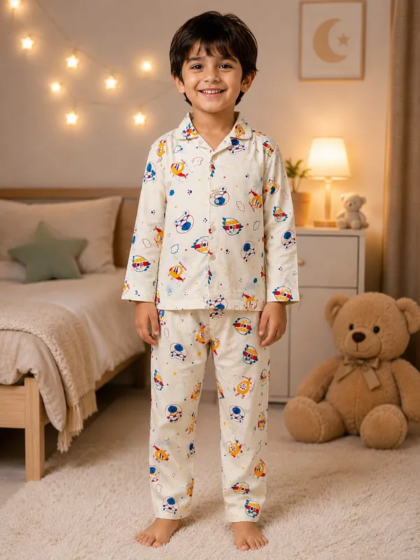 Cream_Printed_Regular_Fit_Pajama_Set_for_Boys