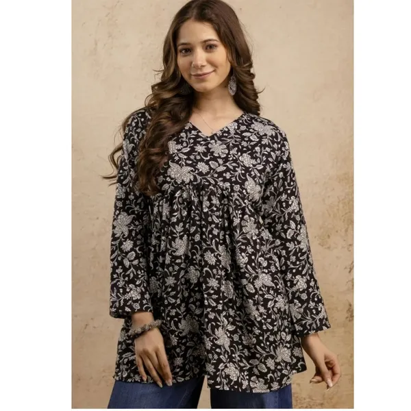 Black_Floral_Print_Flared_Top_for_Women
