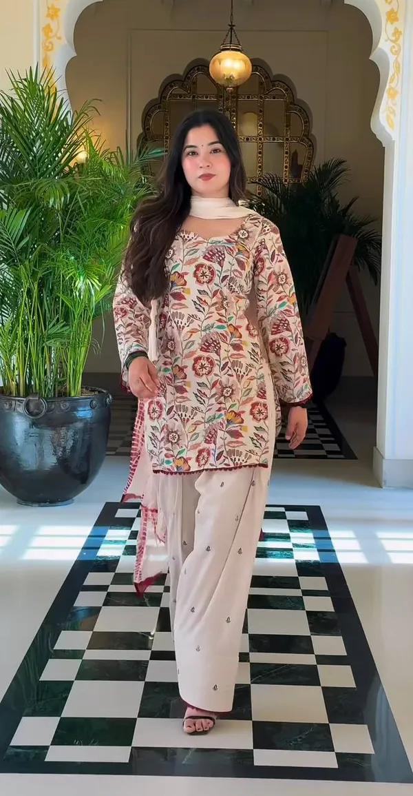 Designer_Heavy_Cotton_Kurta_Set_For_Women_With_Farshi_Pant