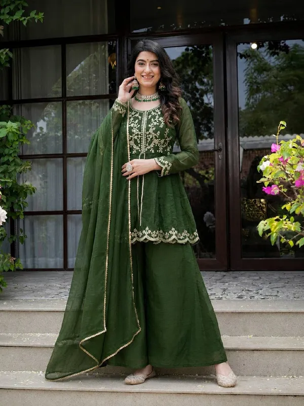 Amrapali_Trend_Heavy_Crunchy_Silk_Embroidered_Kurta_Palazzo_Dupatta_Set_For_Women