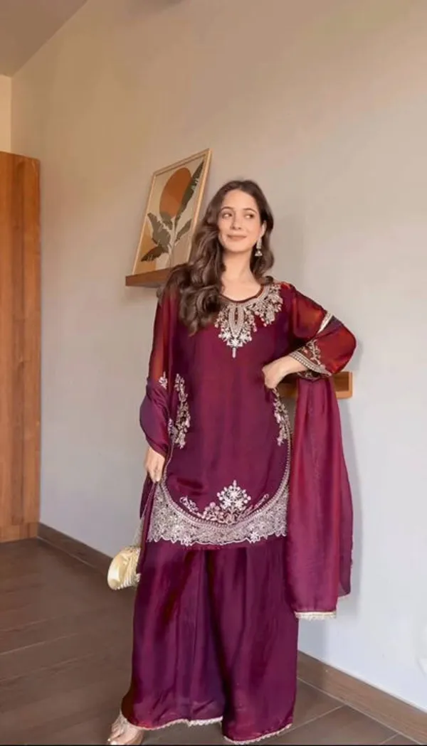 Elegant_Fendy_Silk_Sharara_Set_With_Sequin_Embroidery