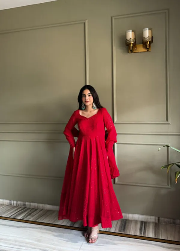 Heavy_Fox_Georgette_Lucknowi_Embroidered_Anarkali_Gown_Set_With_Dupatta
