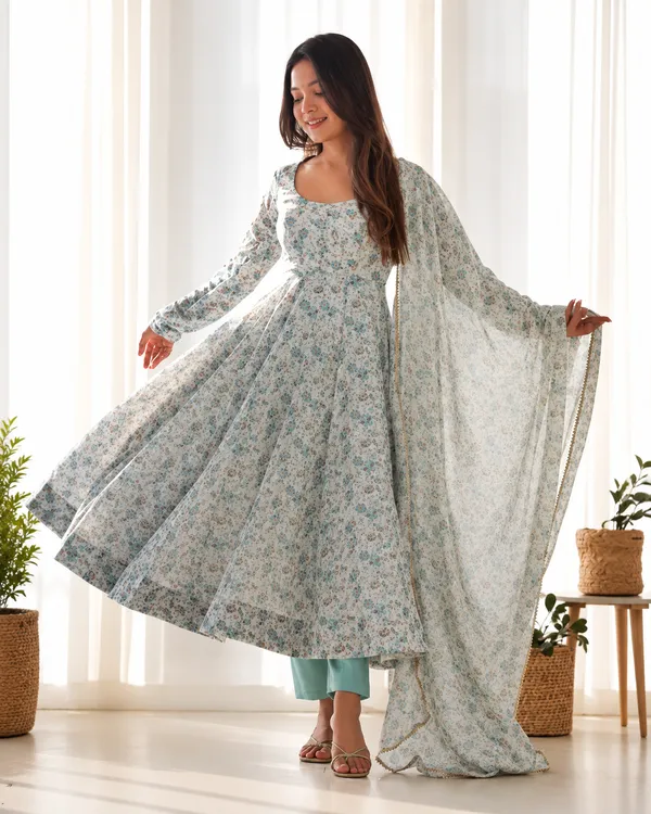 Floral_Sky_Blue_Chiffon_Anarkali_Set_With_4_Meter_Flair_Shawl_Style_Dupatta