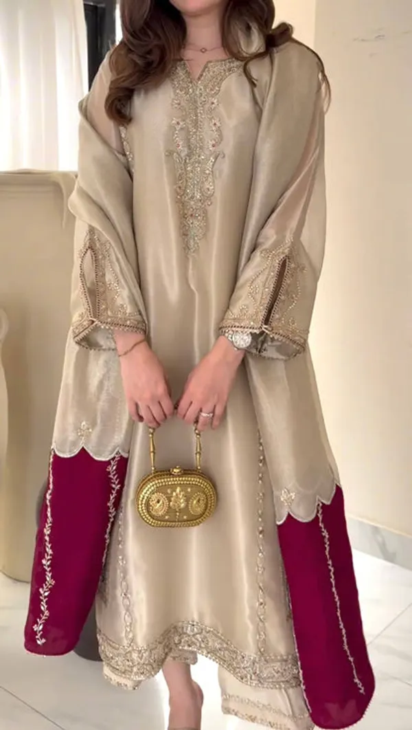 Apsvaani_Styles_Pure_GMY_Handwoven_Silk_Embroidered_Kurta_Palazzo_Set_with_Designer_Dupatta_-_Chikoo_Color