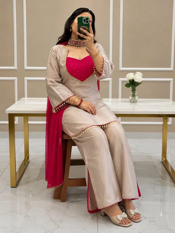 Women'S_Roman_Glass_Silk_Mirror_Work_Kurta_Palazzo_Set_With_Bustier_Fendy_Silk_Dupatta