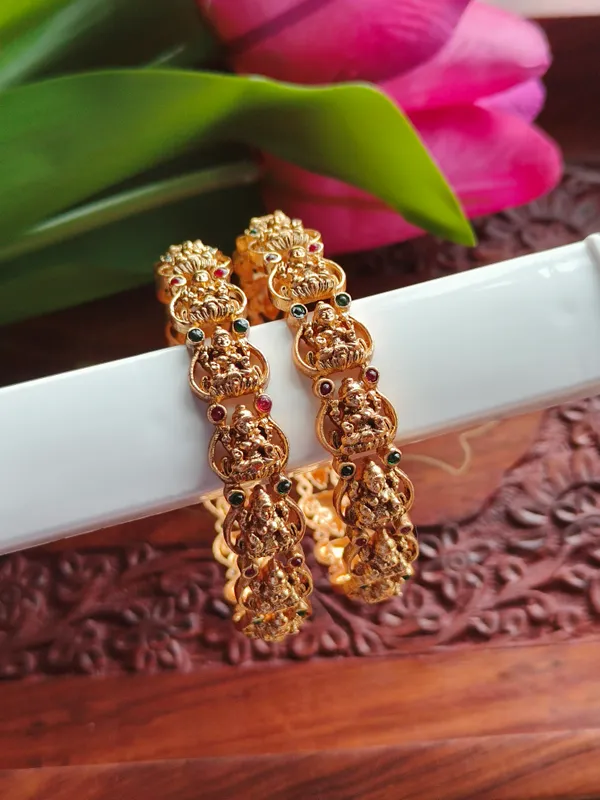 Gold_Tone_Temple_Style_Embellished_Bangles_For_Women_(_Pack_Of_2_)