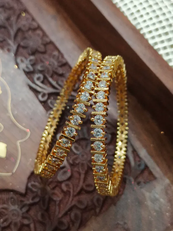 Gold_Tone_Stone_Studded_Bangles_For_Women_(_Pack_Of_2_)
