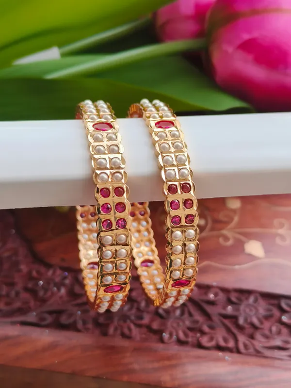 Panchaloha_Pearl_Ruby_Bangles