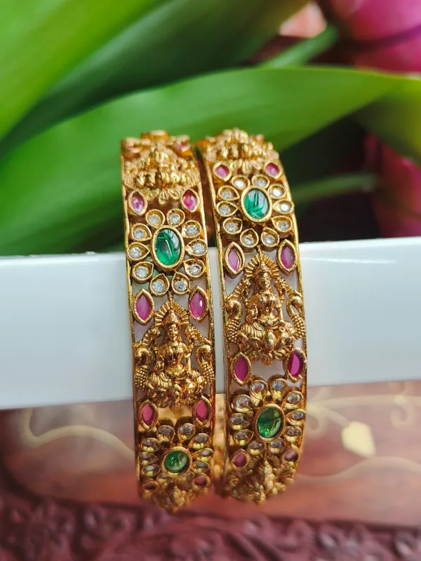 Gold_Toned_Premium_Lakshmi_Bangles_for_Women_(_Pack_Of_2_)