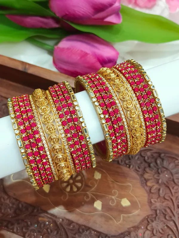 AD_Coin_with_Lakshmi_combo_bangles-2_hands