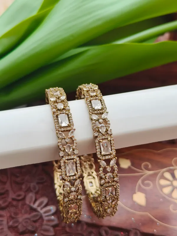 White_Stone_Studded_Bangles_For_Women_(_Pack_Of_2_)